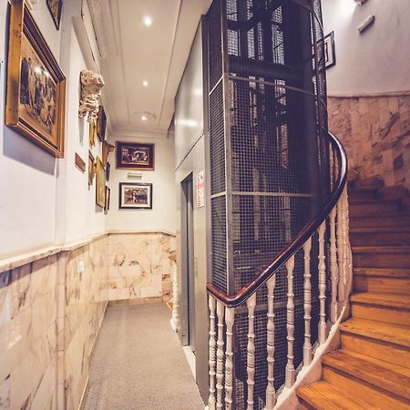 מדריד Hostal Marlasca מראה חיצוני תמונה