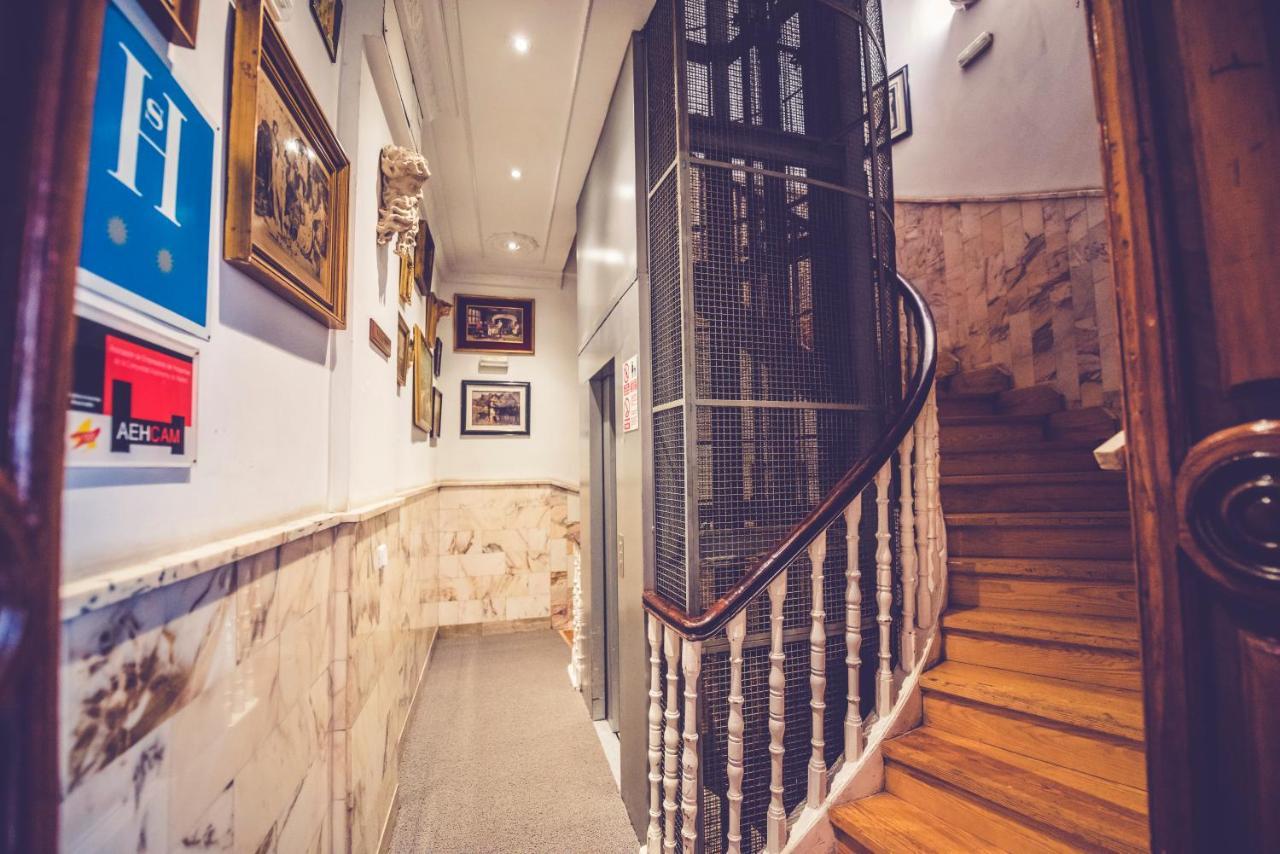 מדריד Hostal Marlasca מראה חיצוני תמונה