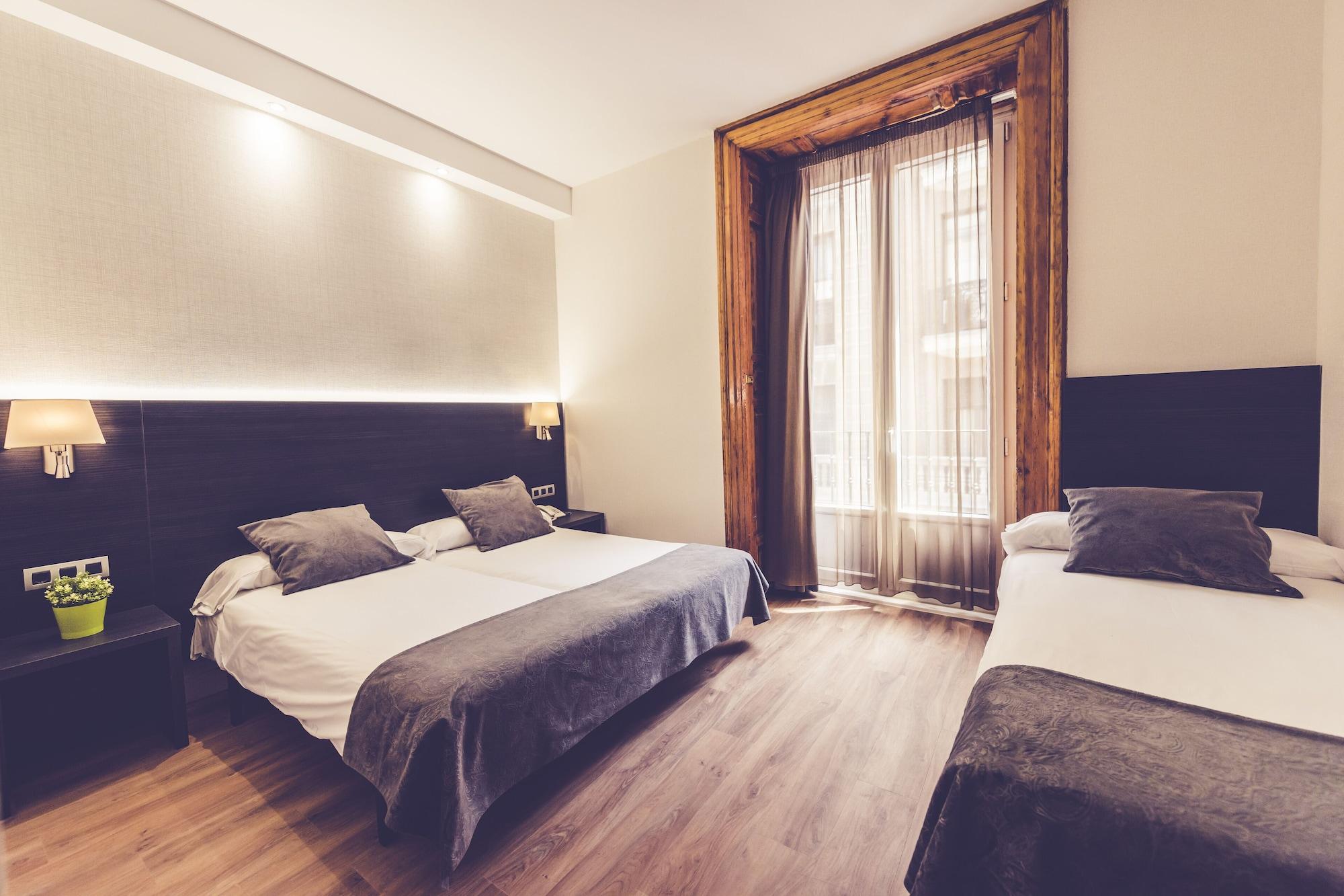 מדריד Hostal Marlasca מראה חיצוני תמונה