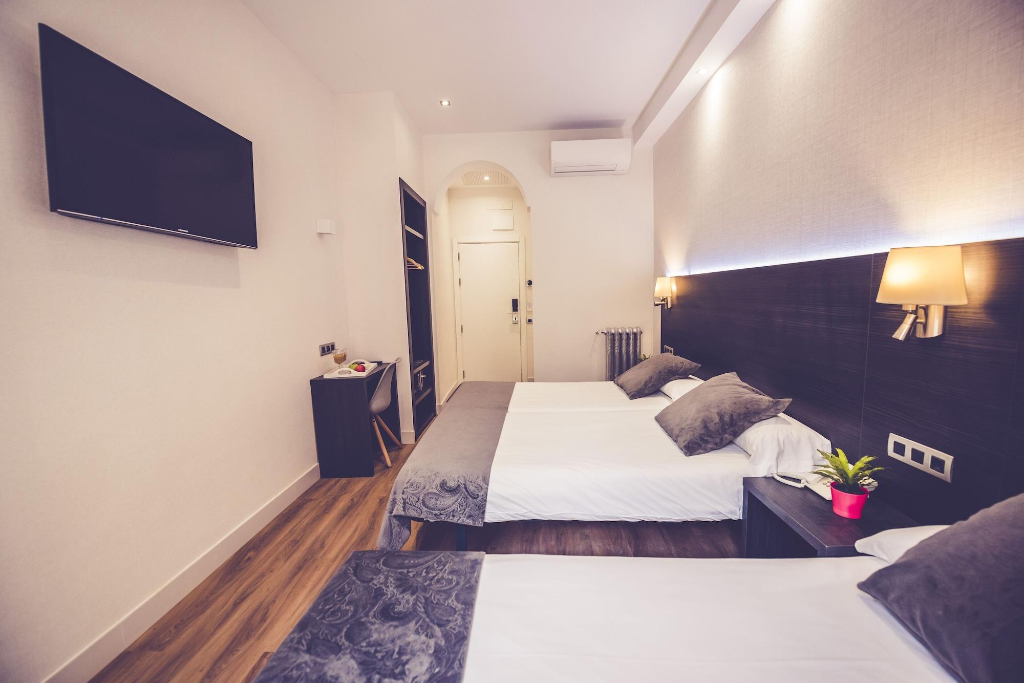 מדריד Hostal Marlasca מראה חיצוני תמונה