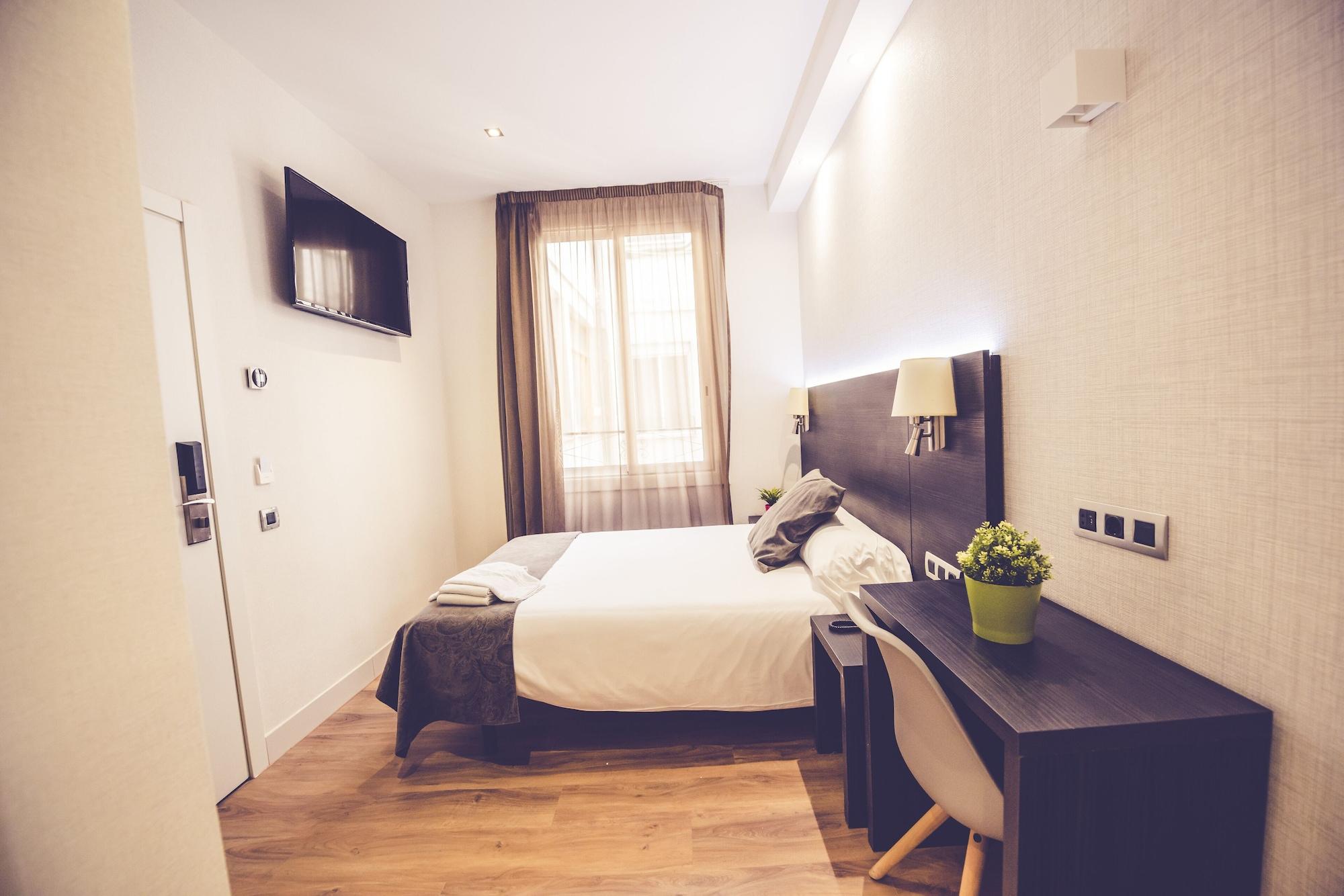מדריד Hostal Marlasca מראה חיצוני תמונה