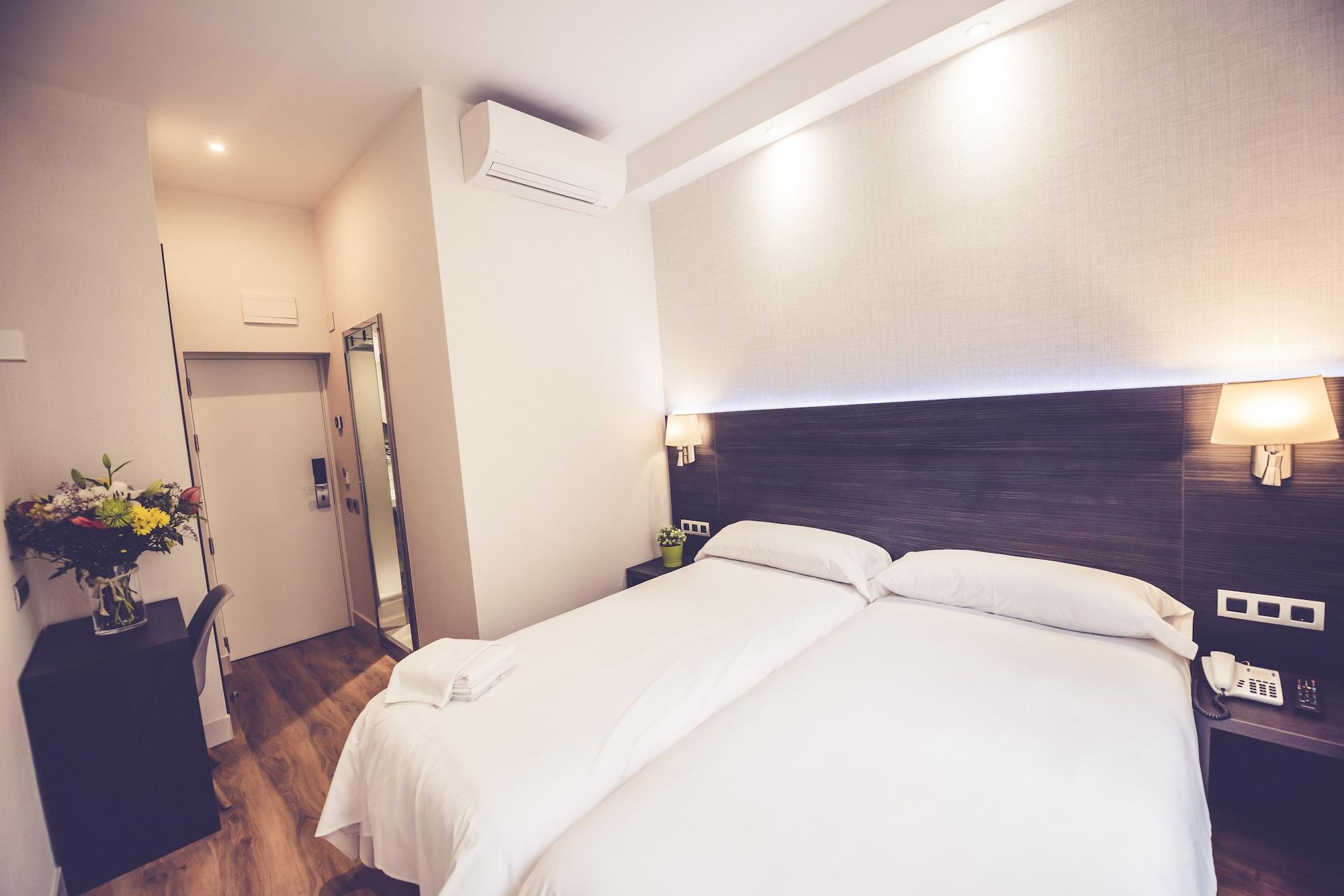 מדריד Hostal Marlasca מראה חיצוני תמונה